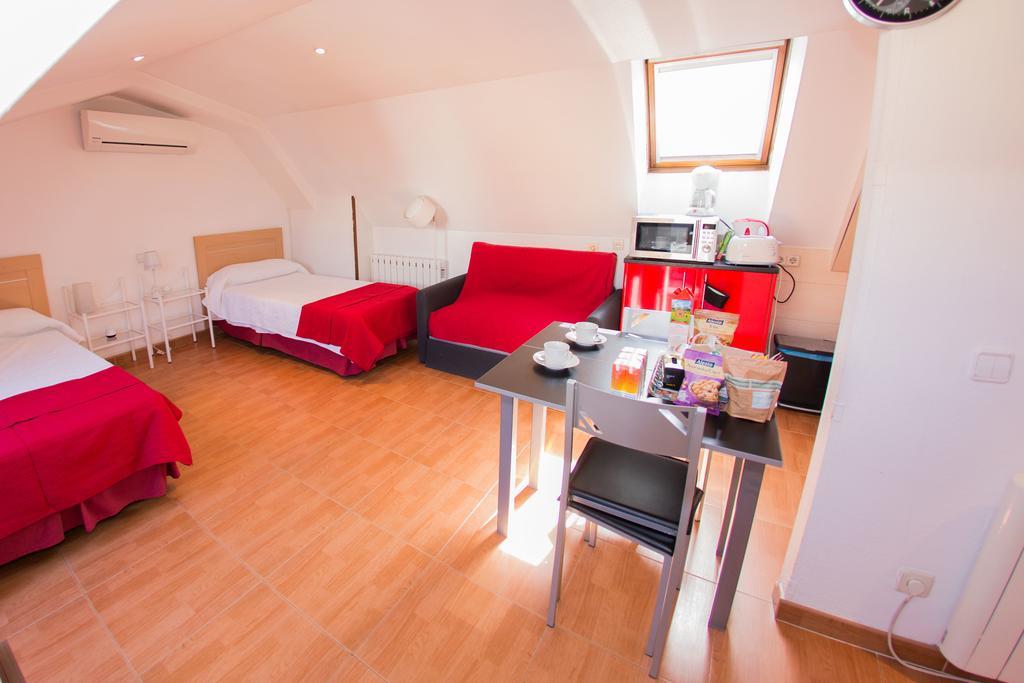 Apartamentos Madrid Centro Kültér fotó