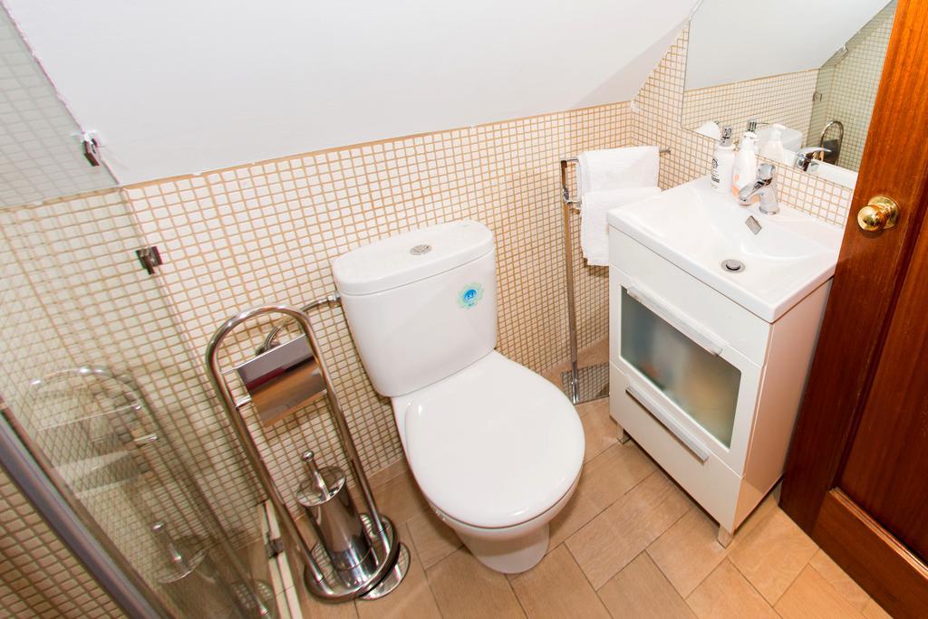 Apartamentos Madrid Centro Kültér fotó