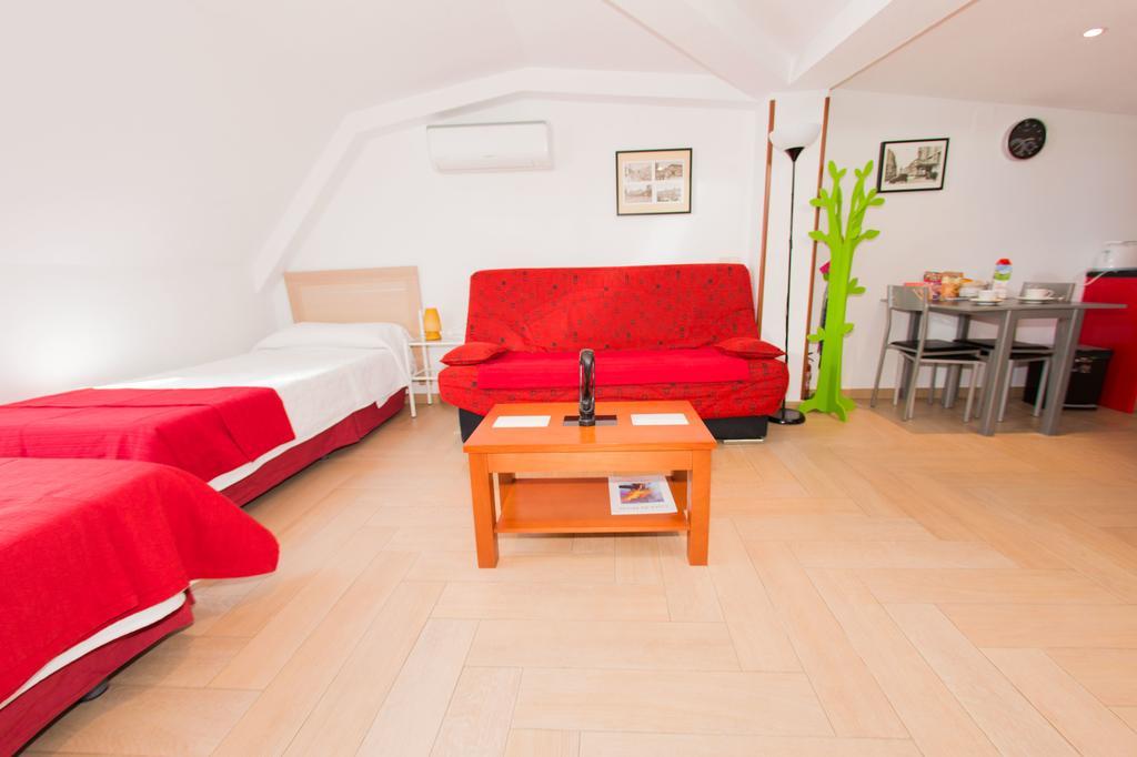 Apartamentos Madrid Centro Kültér fotó