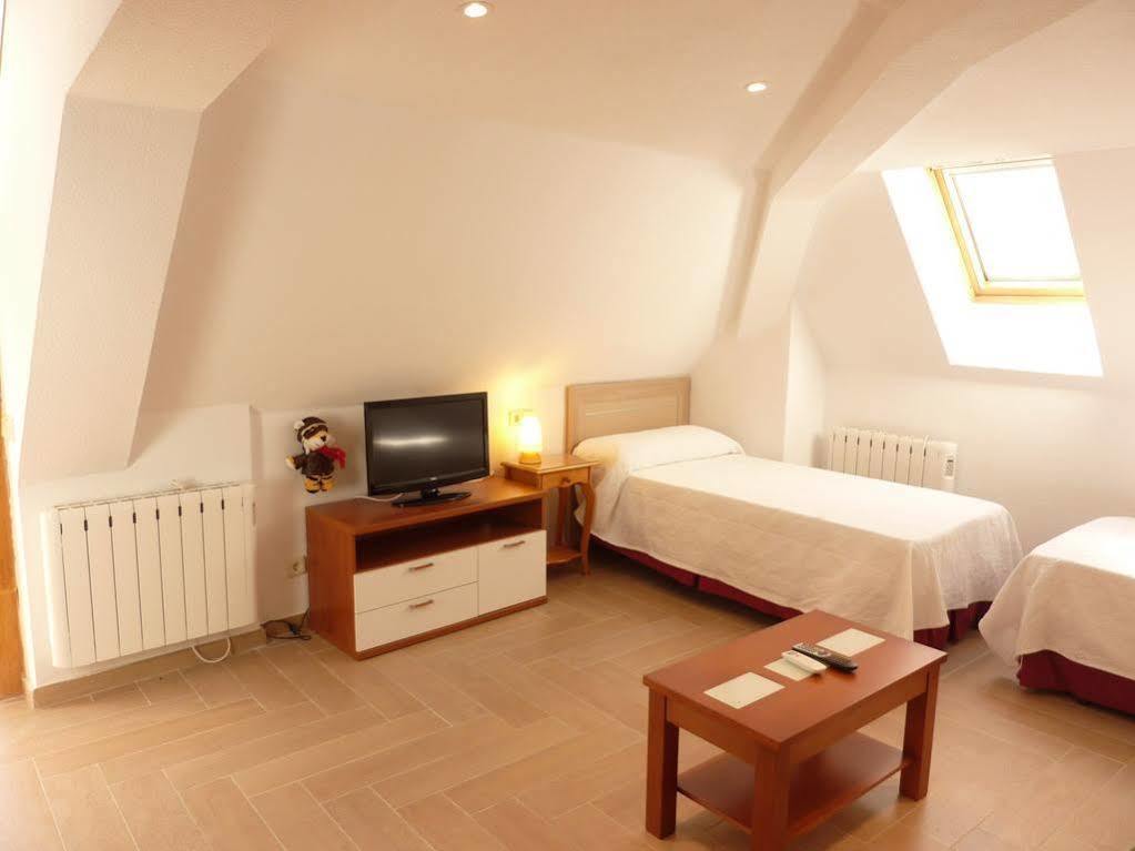 Apartamentos Madrid Centro Kültér fotó