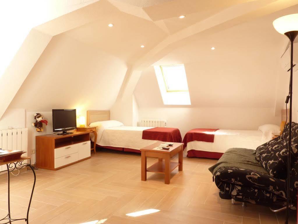 Apartamentos Madrid Centro Kültér fotó